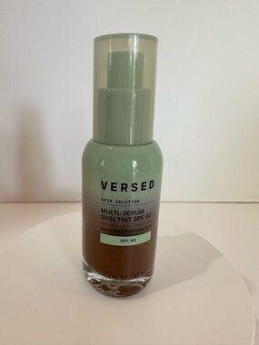 NEW Versed Multi-Serum Skin Tint SPF 40 color 12C Deep Cool